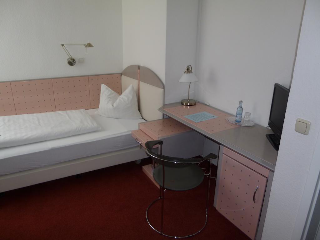 Hotel Adler Greifswald Habitación foto