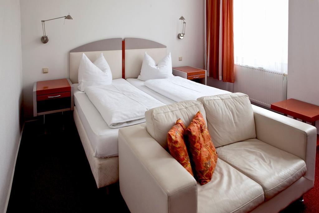 Hotel Adler Greifswald Habitación foto